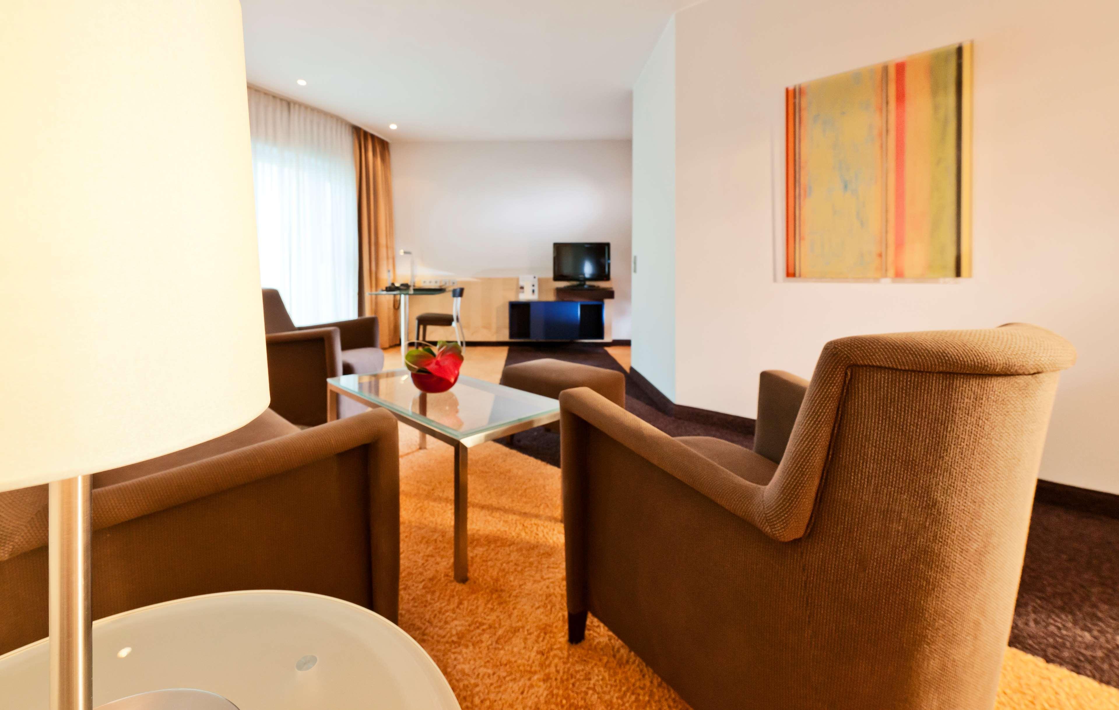 Hotel Dorint An Der Messe Koeln Habitación foto