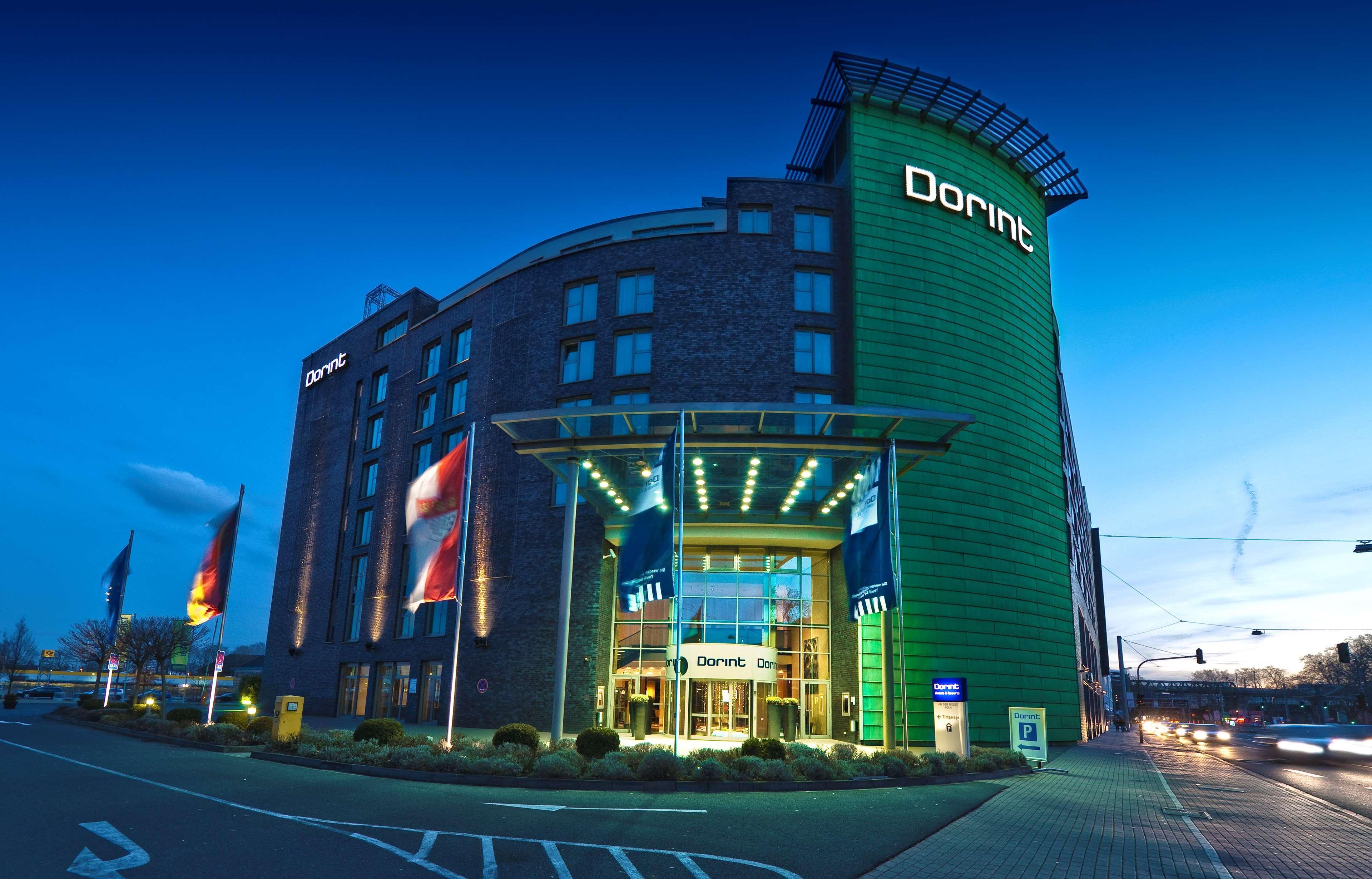 Hotel Dorint An Der Messe Koeln Exterior foto
